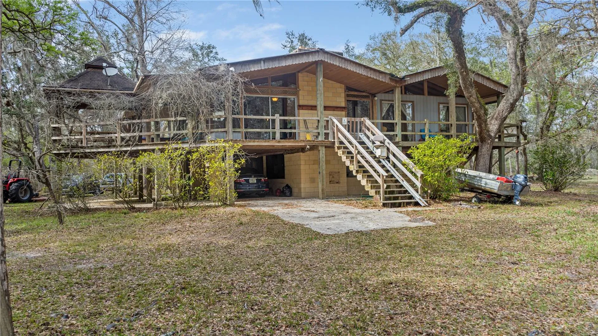 2878 NE 340 Highway Branford FL 32008