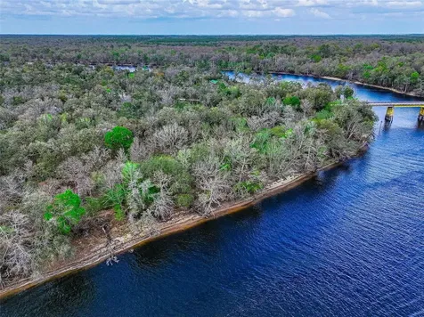 2878 NE 340 Highway Branford FL 32008