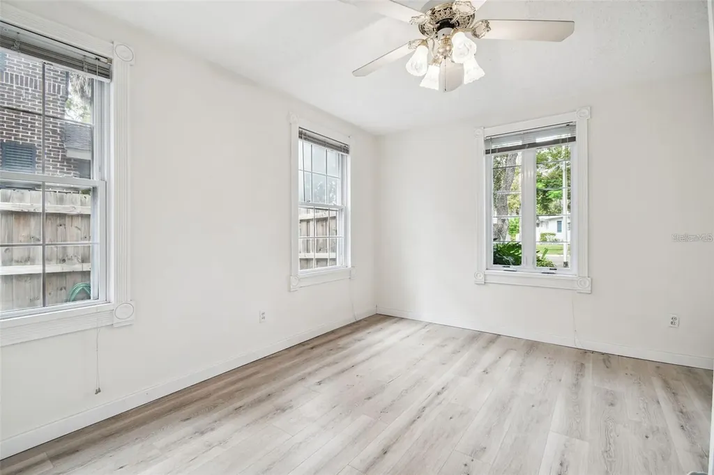 43 Aegean Avenue Tampa FL 33606