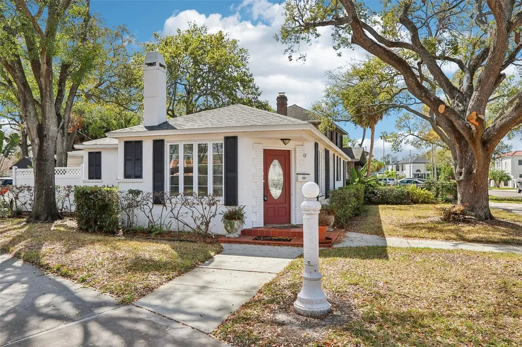 43 Aegean Avenue Tampa FL 33606