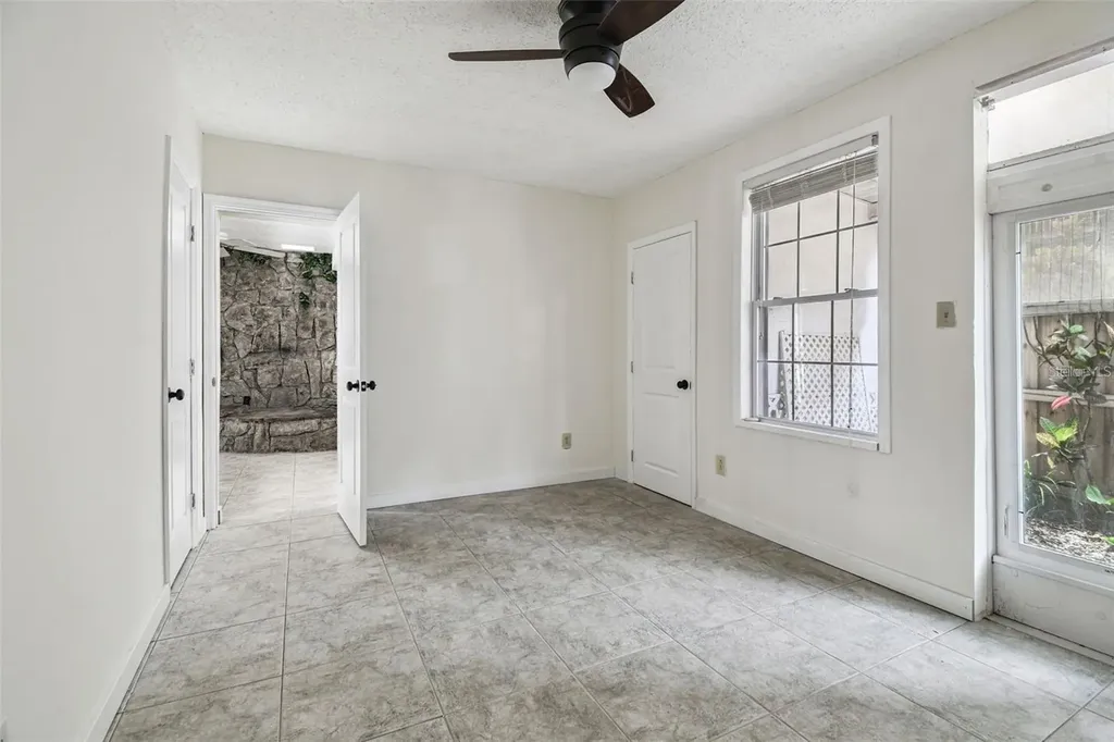 43 Aegean Avenue Tampa FL 33606
