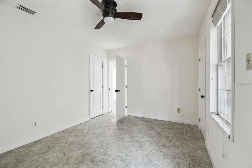 43 Aegean Avenue Tampa FL 33606