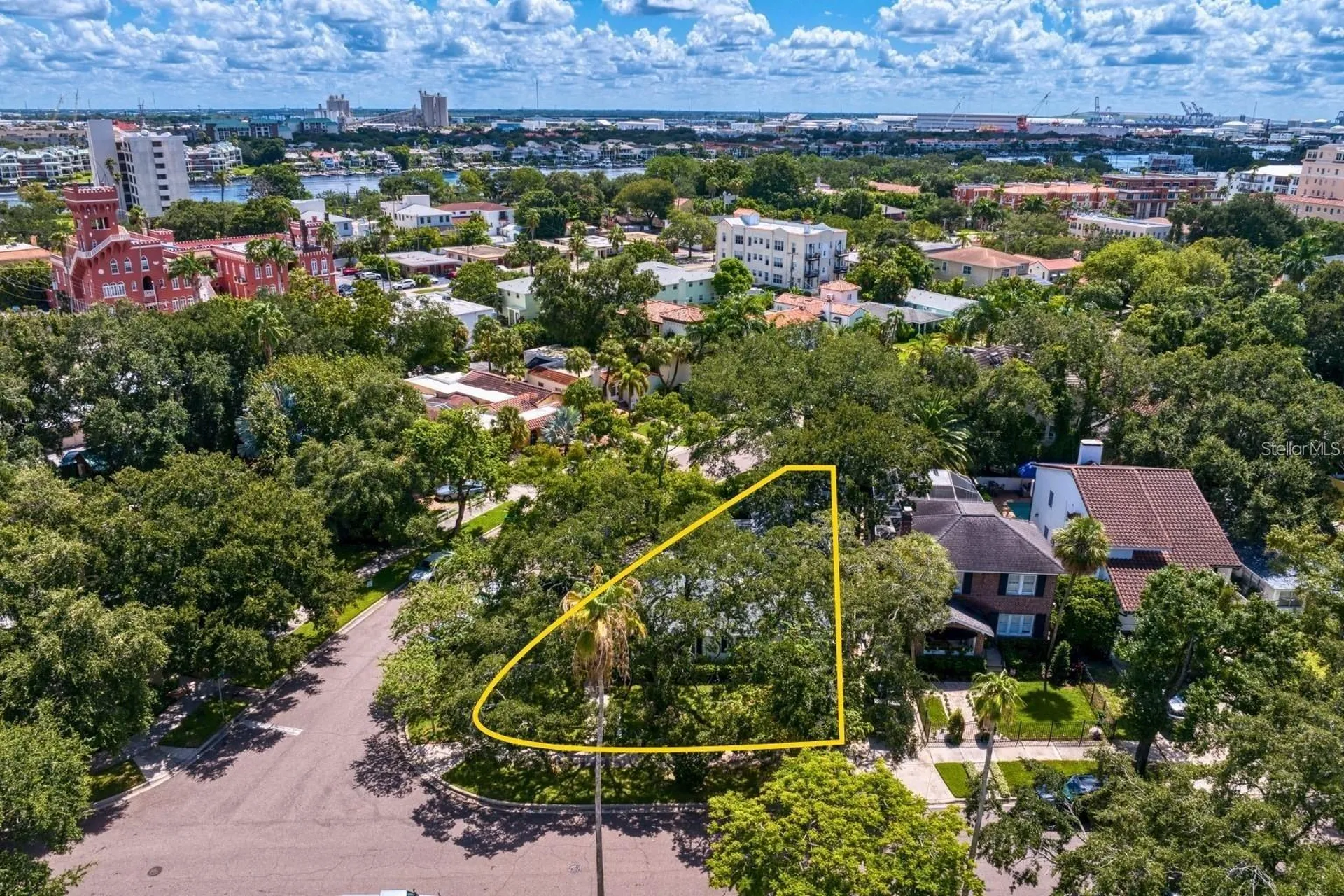 43 Aegean Avenue Tampa FL 33606
