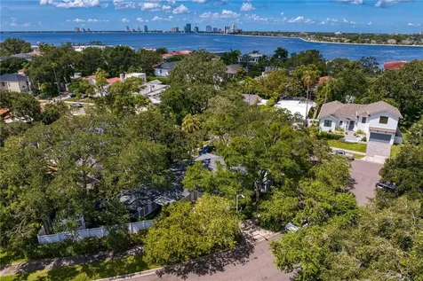 43 Aegean Avenue Tampa FL 33606