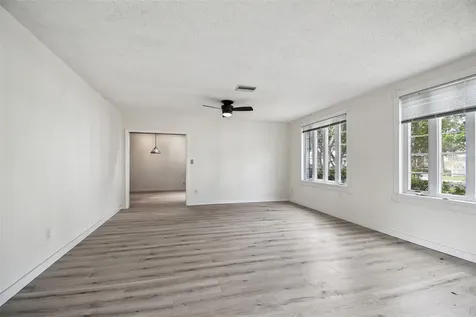 43 Aegean Avenue Tampa FL 33606