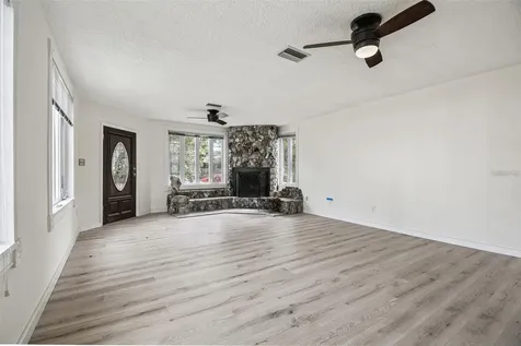 43 Aegean Avenue Tampa FL 33606