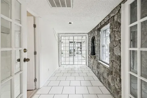 43 Aegean Avenue Tampa FL 33606