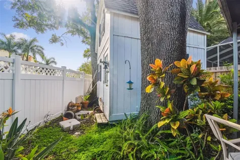 43 Aegean Avenue Tampa FL 33606