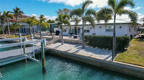 430 Palm Island SE Clearwater Beach FL 33767
