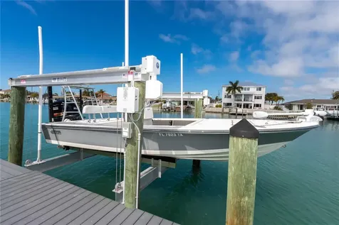 430 Palm Island SE Clearwater Beach FL 33767