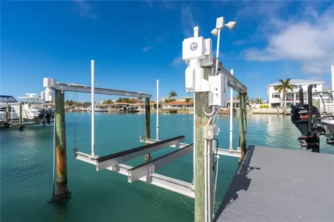430 Palm Island SE Clearwater Beach FL 33767