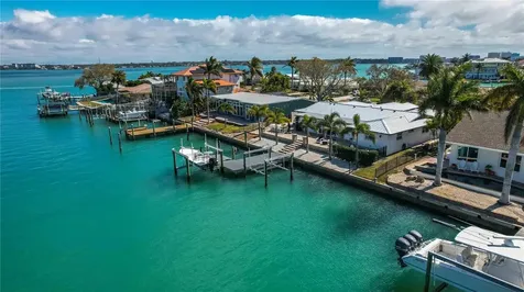 430 Palm Island SE Clearwater Beach FL 33767