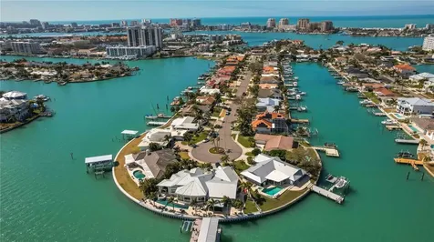 430 Palm Island SE Clearwater Beach FL 33767