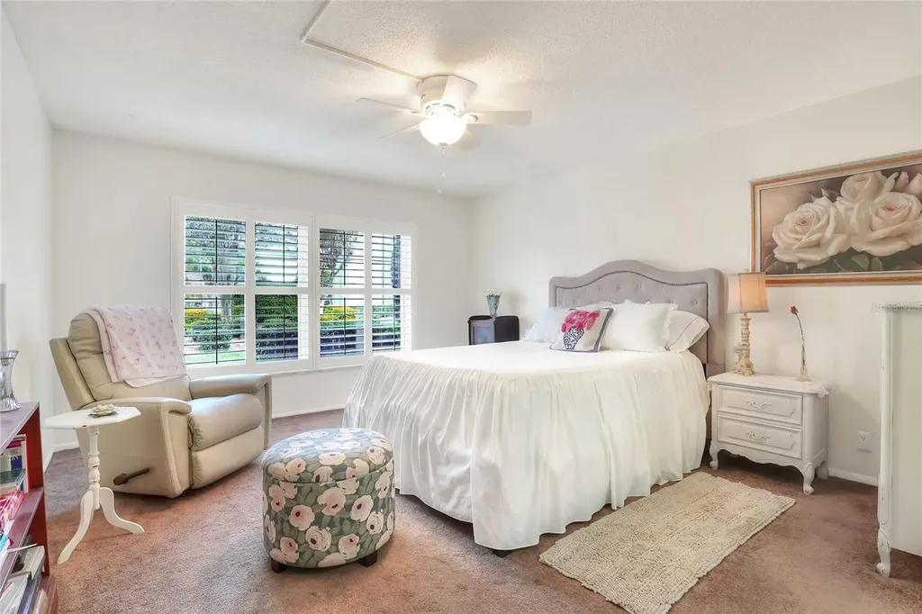 333 Lake Howard Drive NW Winter Haven FL 33880
