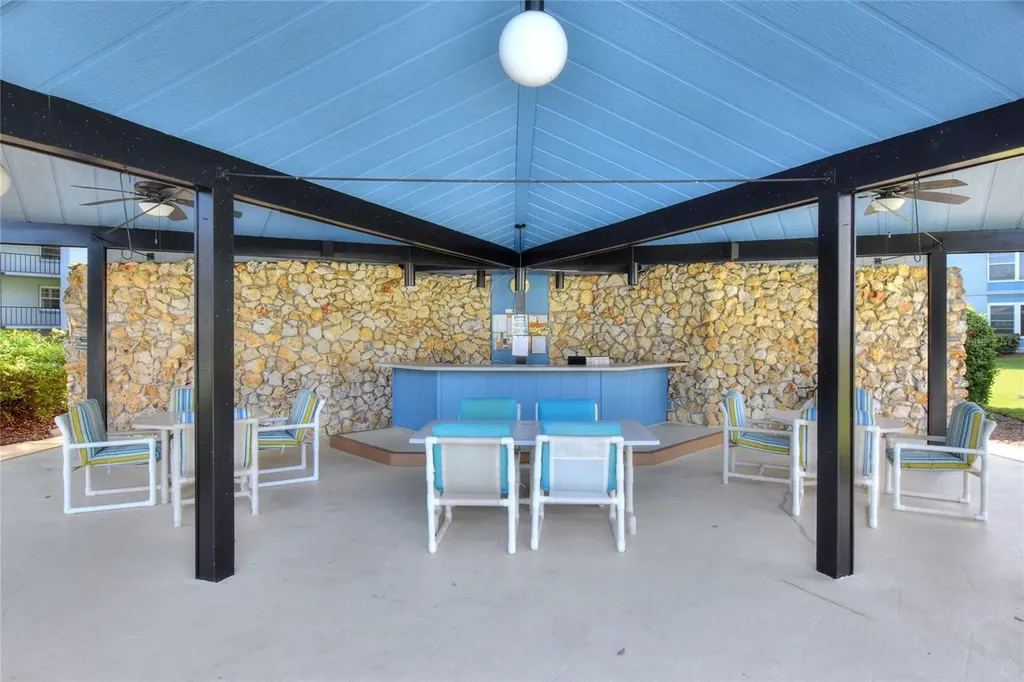 333 Lake Howard Drive NW Winter Haven FL 33880