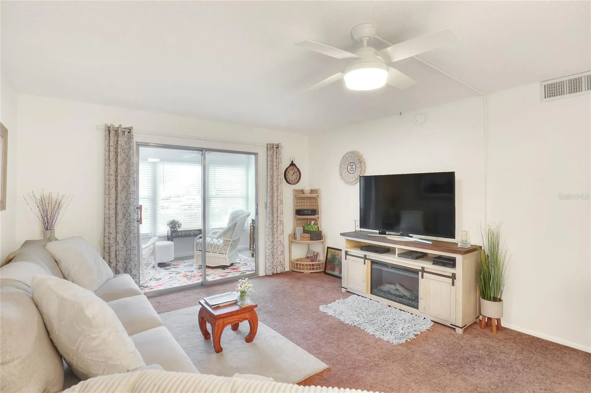 333 Lake Howard Drive NW Winter Haven FL 33880