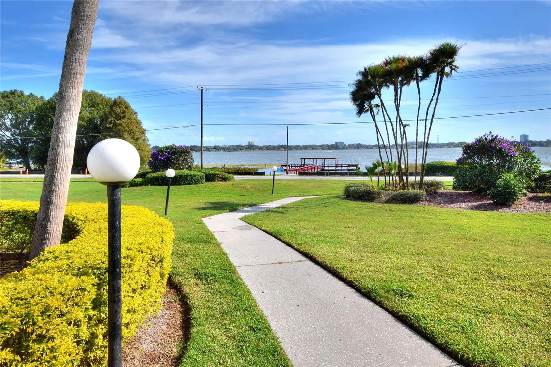 333 Lake Howard Drive NW Winter Haven FL 33880