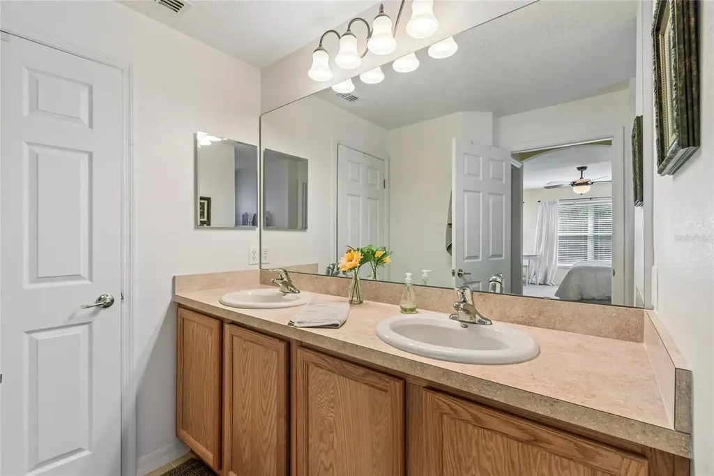 516 Grand Canal Drive Poinciana FL 34759