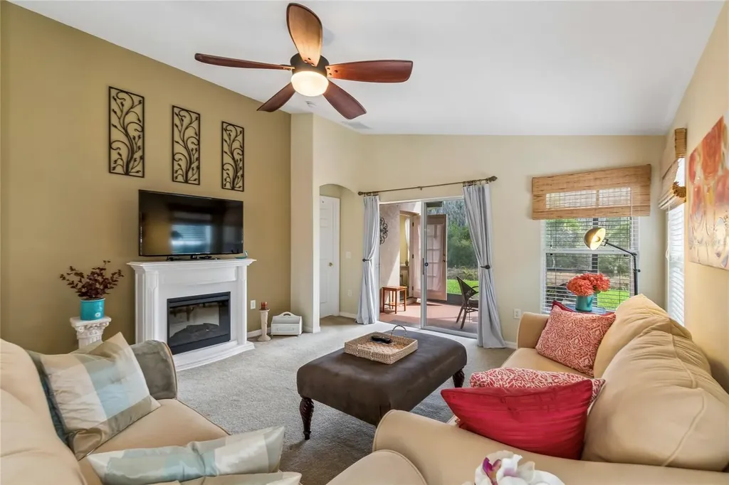 516 Grand Canal Drive Poinciana FL 34759