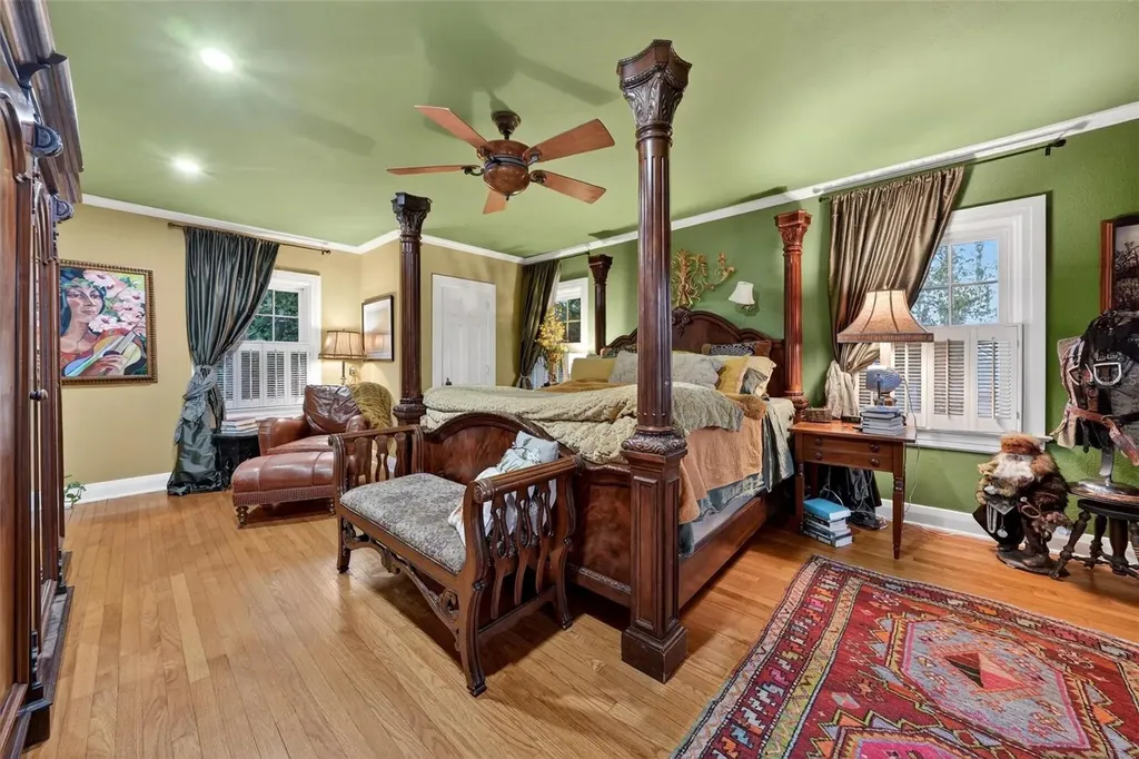 976 Fairview Avenue Mount Dora FL 32757