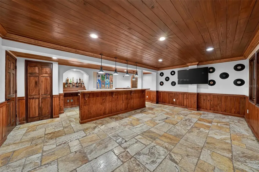 976 Fairview Avenue Mount Dora FL 32757