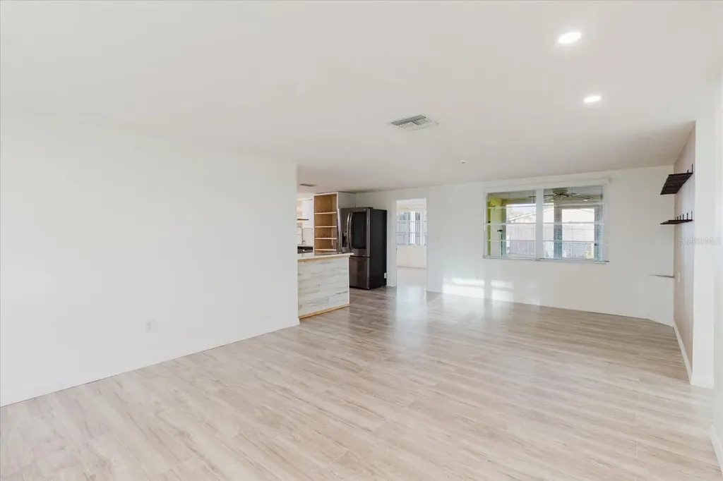 2704 Lawn Place Holiday FL 34691