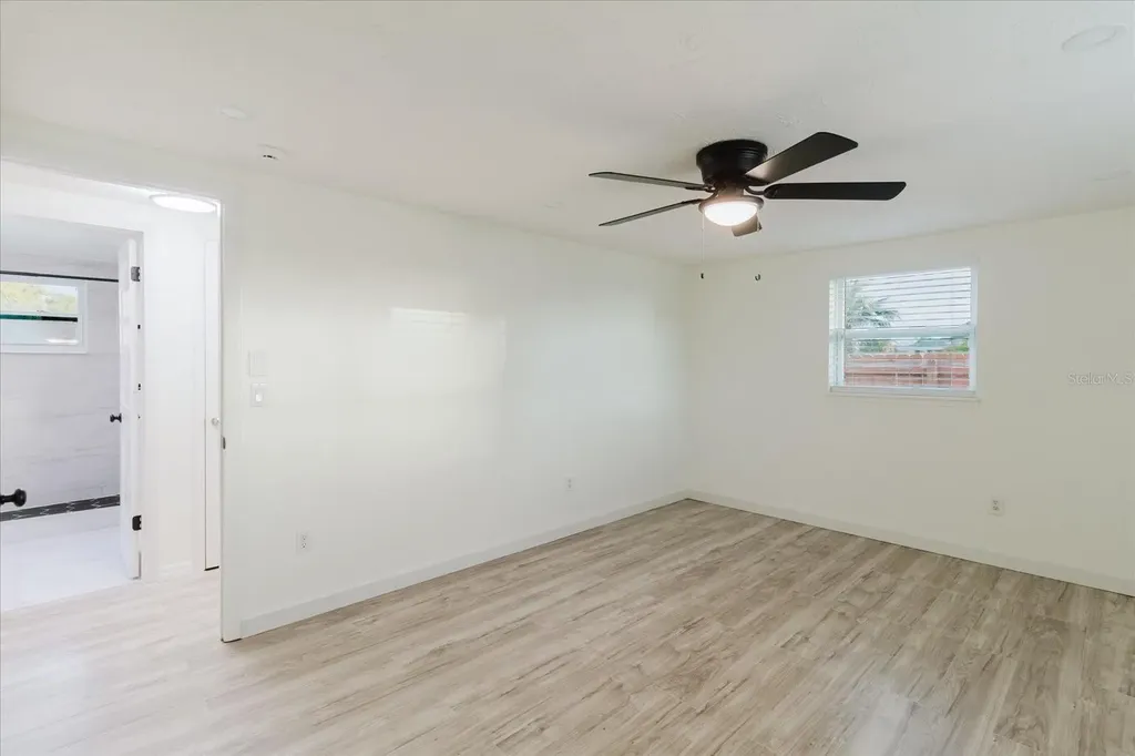 2704 Lawn Place Holiday FL 34691