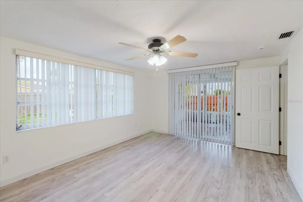 2704 Lawn Place Holiday FL 34691