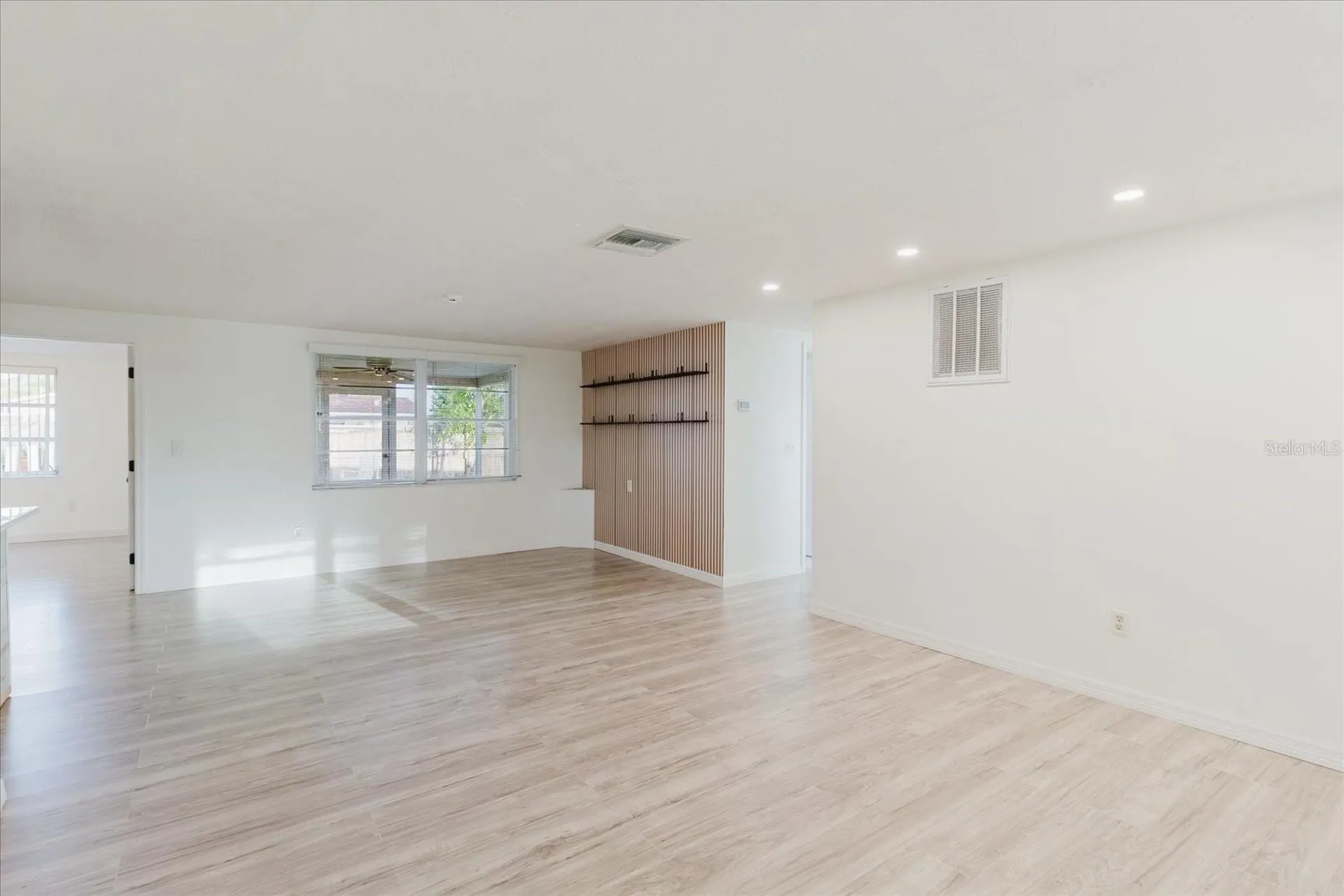 2704 Lawn Place Holiday FL 34691