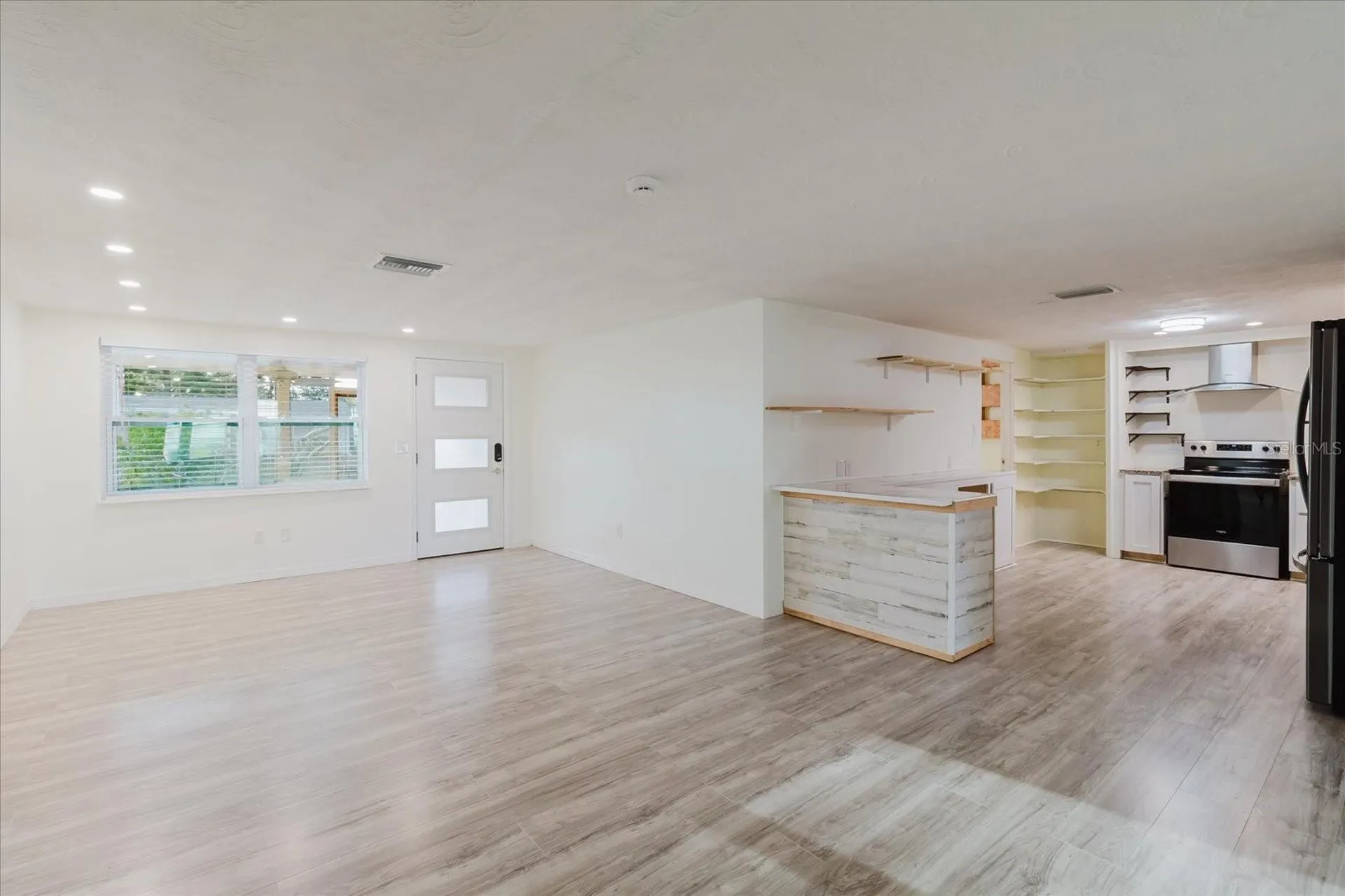 2704 Lawn Place Holiday FL 34691