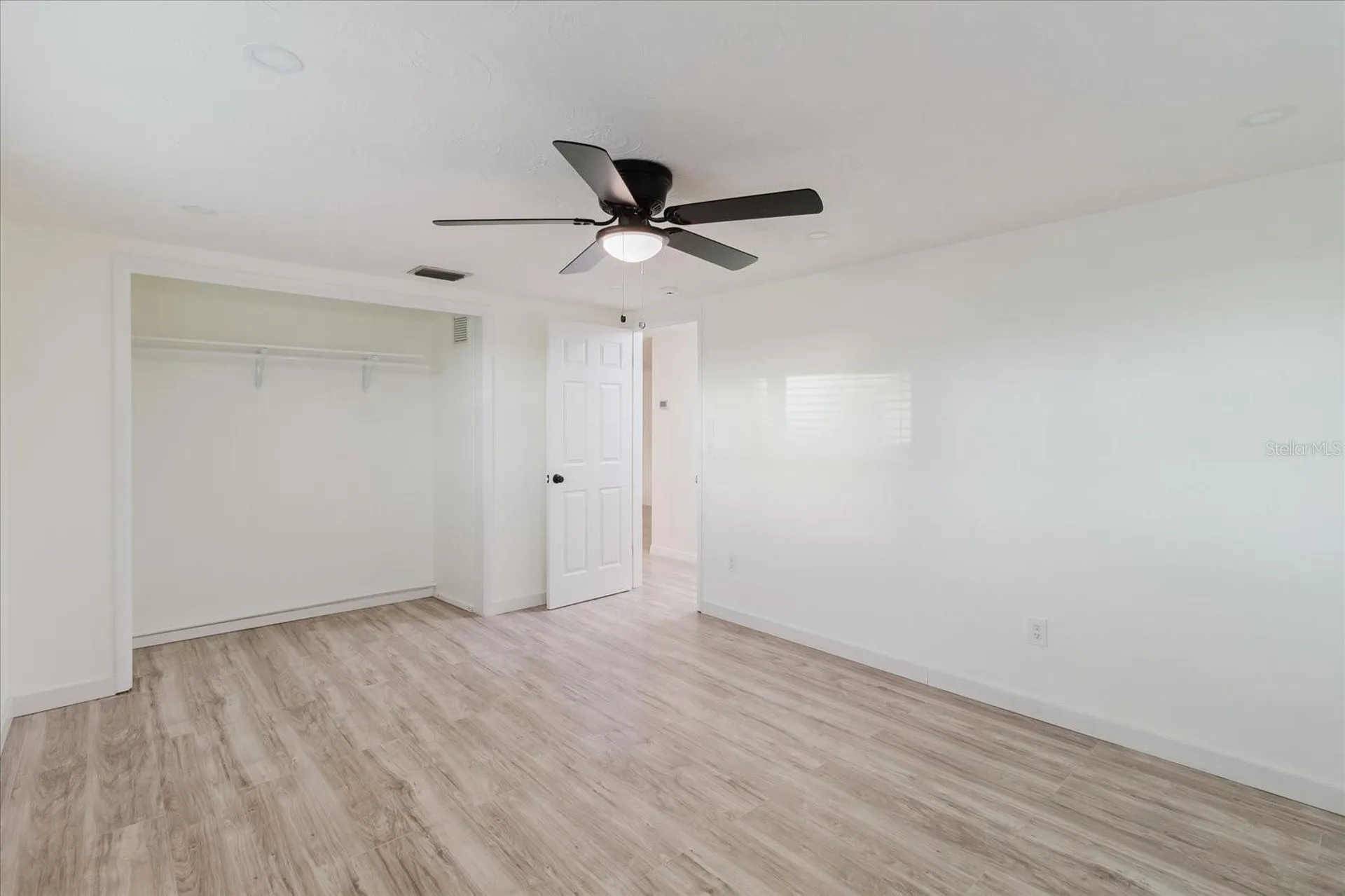 2704 Lawn Place Holiday FL 34691