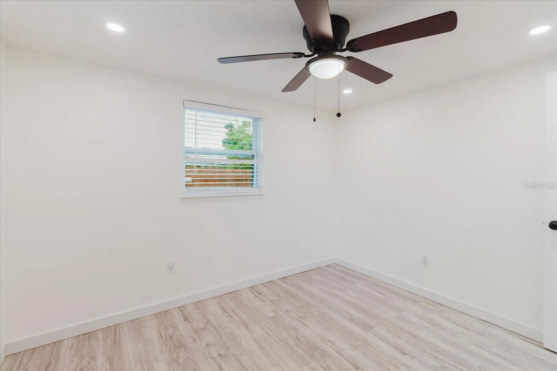 2704 Lawn Place Holiday FL 34691