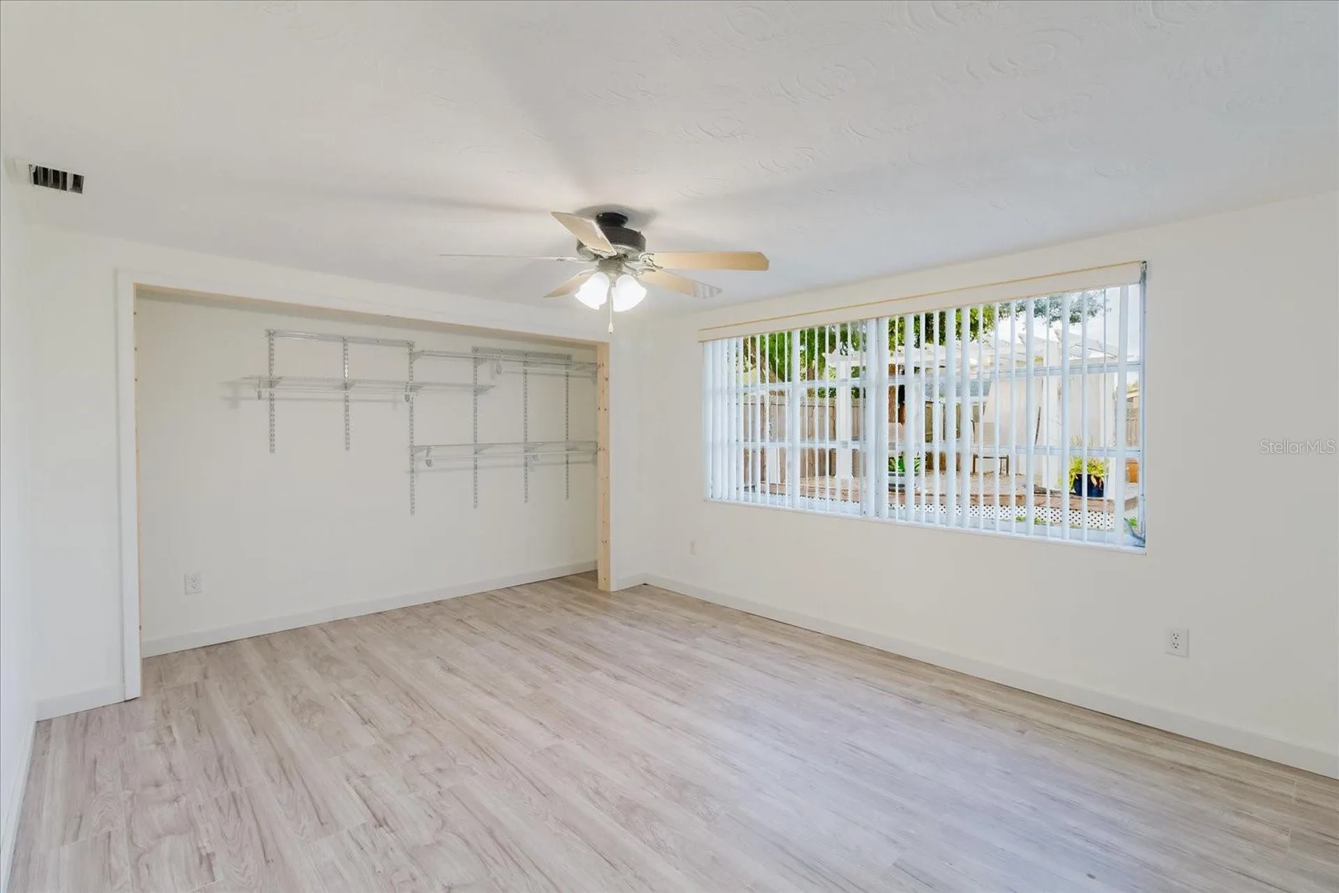 2704 Lawn Place Holiday FL 34691