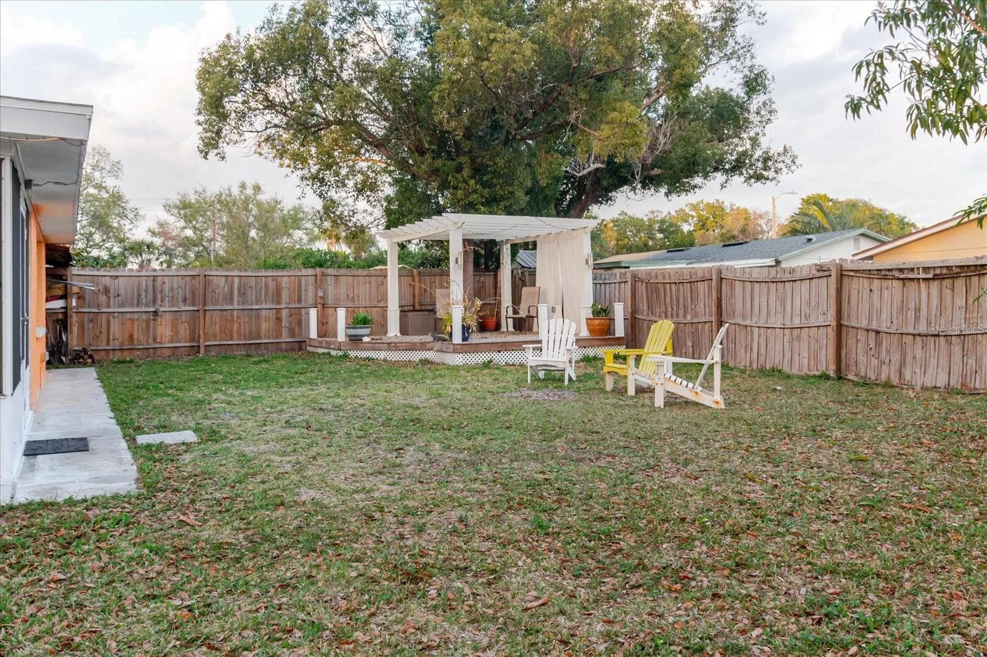 2704 Lawn Place Holiday FL 34691