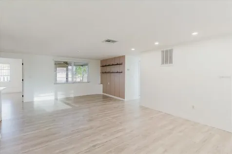 2704 Lawn Place Holiday FL 34691