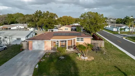 2704 Lawn Place Holiday FL 34691
