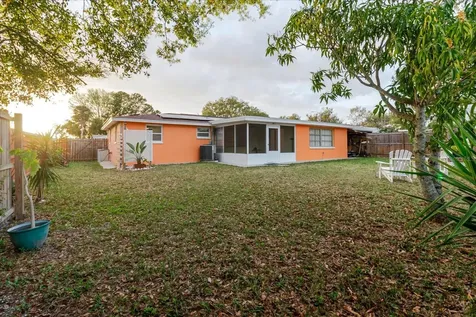 2704 Lawn Place Holiday FL 34691