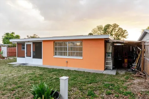 2704 Lawn Place Holiday FL 34691