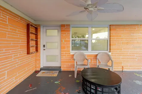 2704 Lawn Place Holiday FL 34691
