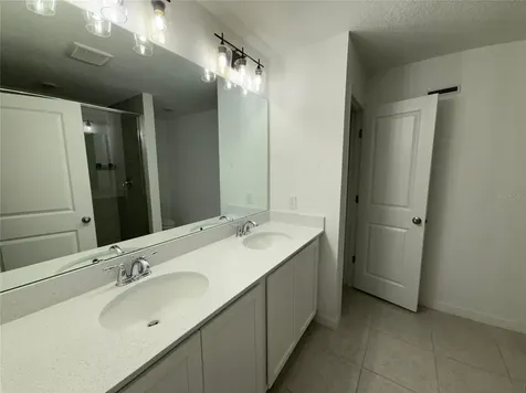 831 Longboat Drive Davenport FL 33896