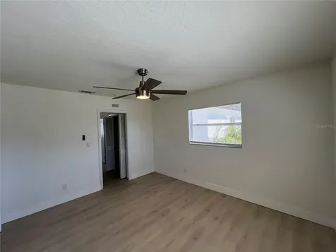 2502 Tropical Shores Drive SE St Petersburg FL 33705