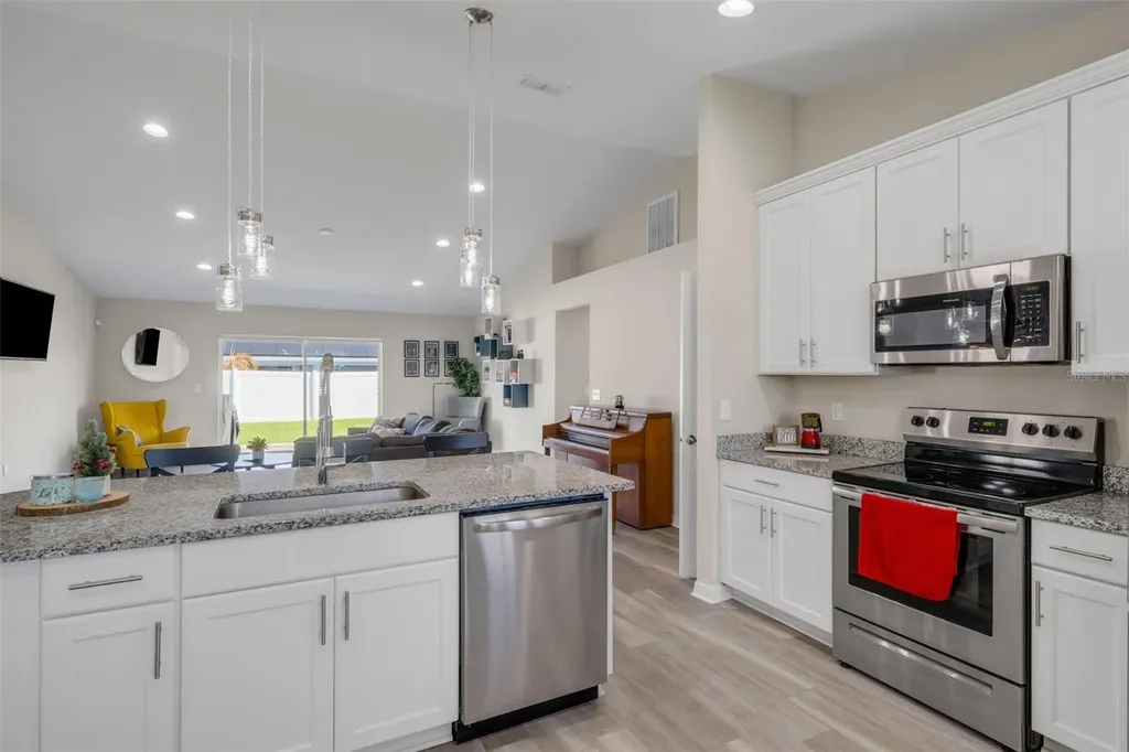 2352 Twin Lake View Road Winter Haven FL 33881