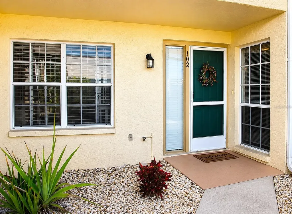 204 Silver Lake Drive Venice FL 34292