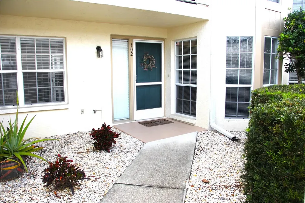 204 Silver Lake Drive Venice FL 34292
