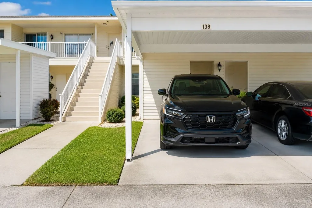 204 Silver Lake Drive Venice FL 34292