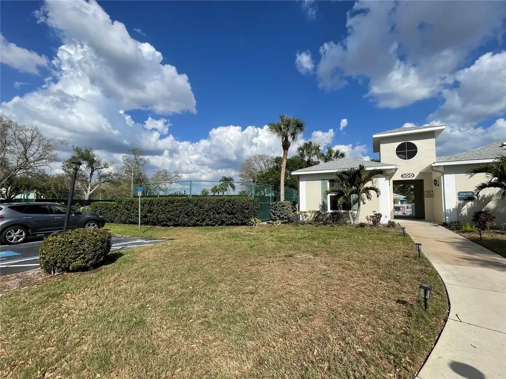 204 Silver Lake Drive Venice FL 34292