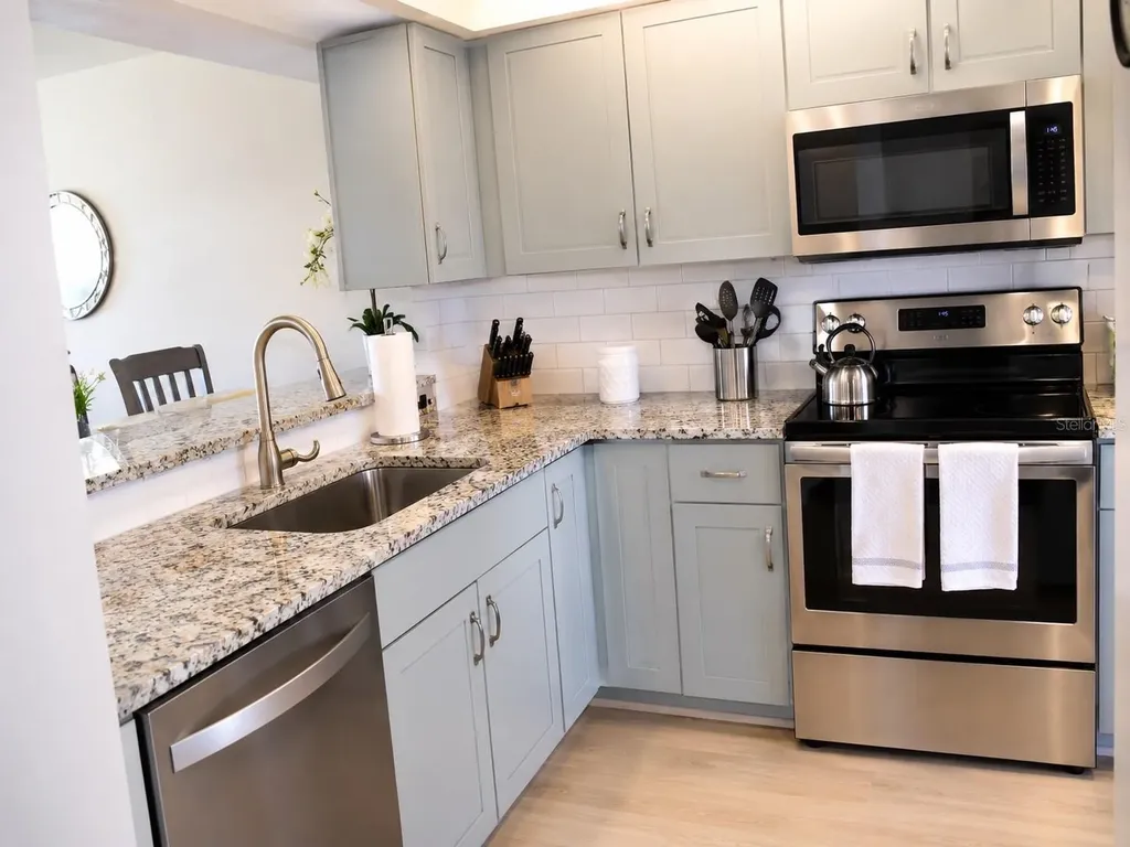 204 Silver Lake Drive Venice FL 34292