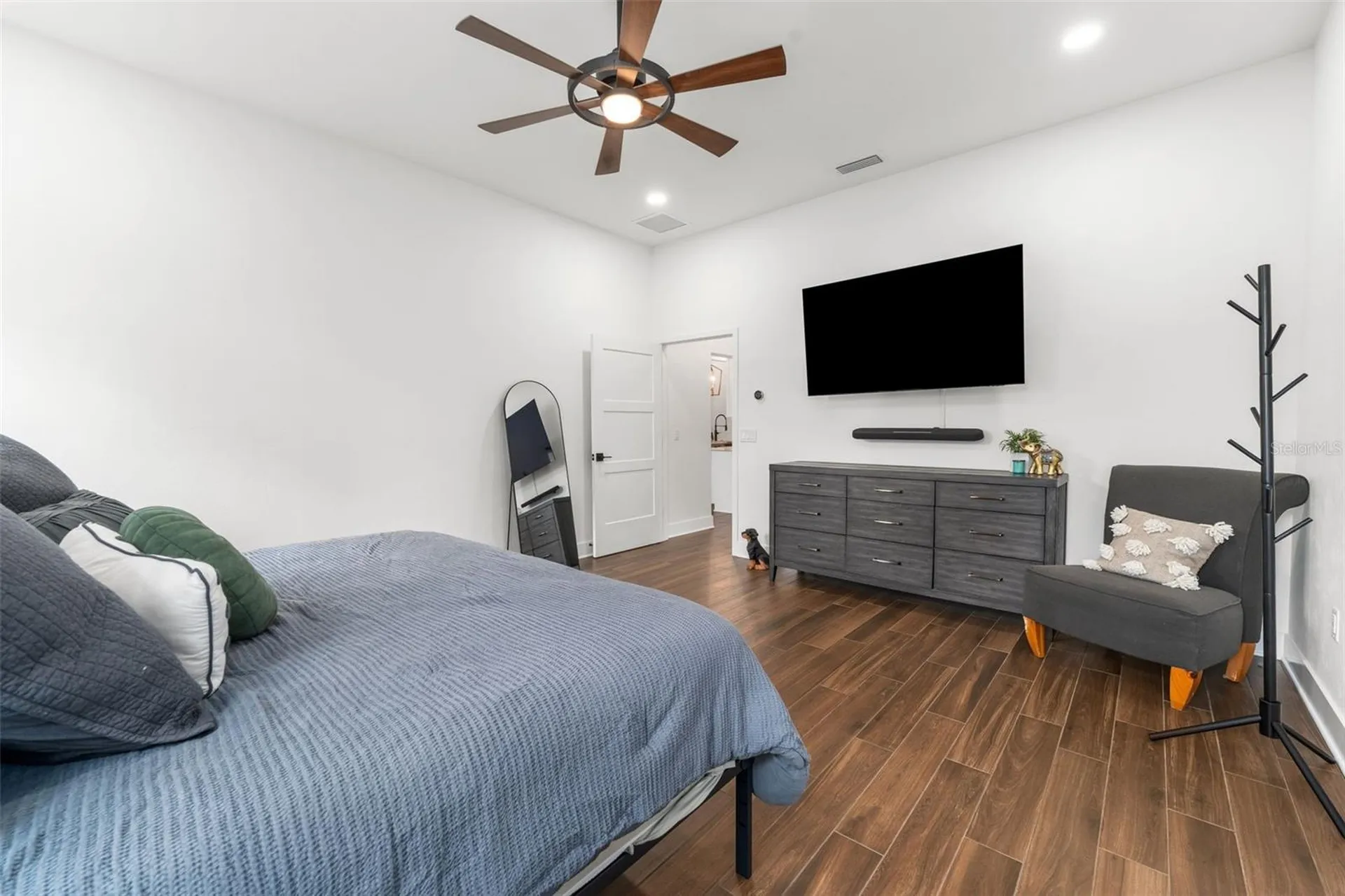 3590 NW 49th Drive Gainesville FL 32606