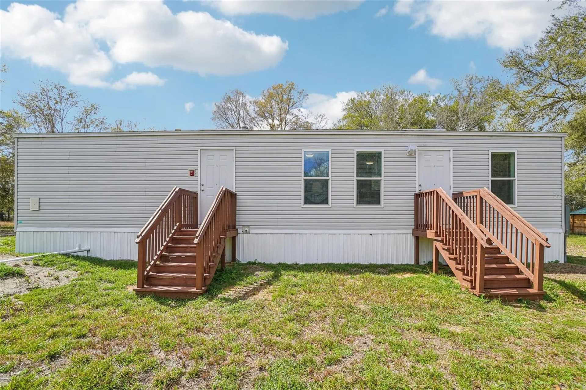 808 SE 124th Avenue Webster FL 33597