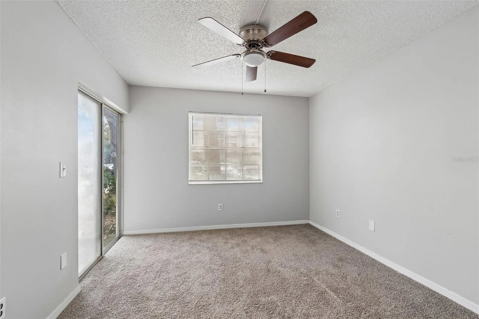 6915 Stones Throw Circle N St Petersburg FL 33710